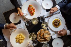 10-11-lifestyle-lunch-27