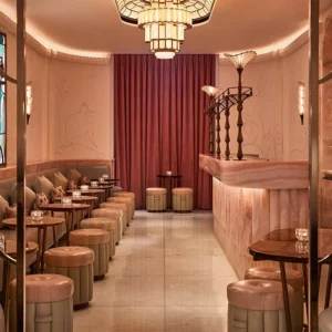 cla-the-painters-room-01-640x640