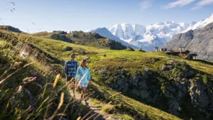 csm_stmoritz-sport-wandern-sommer-alp-Languard-paar-So2015_0028_c1a6e56b58